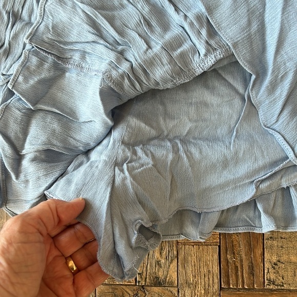 Vestique Stand Out Ruffle Skort Blue NWT Size Medium - Picture 2 of 8